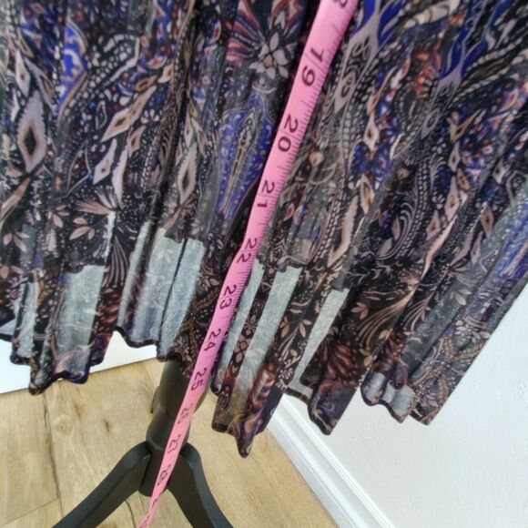 VERO MODA Midi Floral Pleated Long Sleeve Size Medium Sheer Flirty Lined Violet - Picture 16 of 16